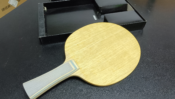 Two national team special-order blades both weighing exactly 88.2g on a scale