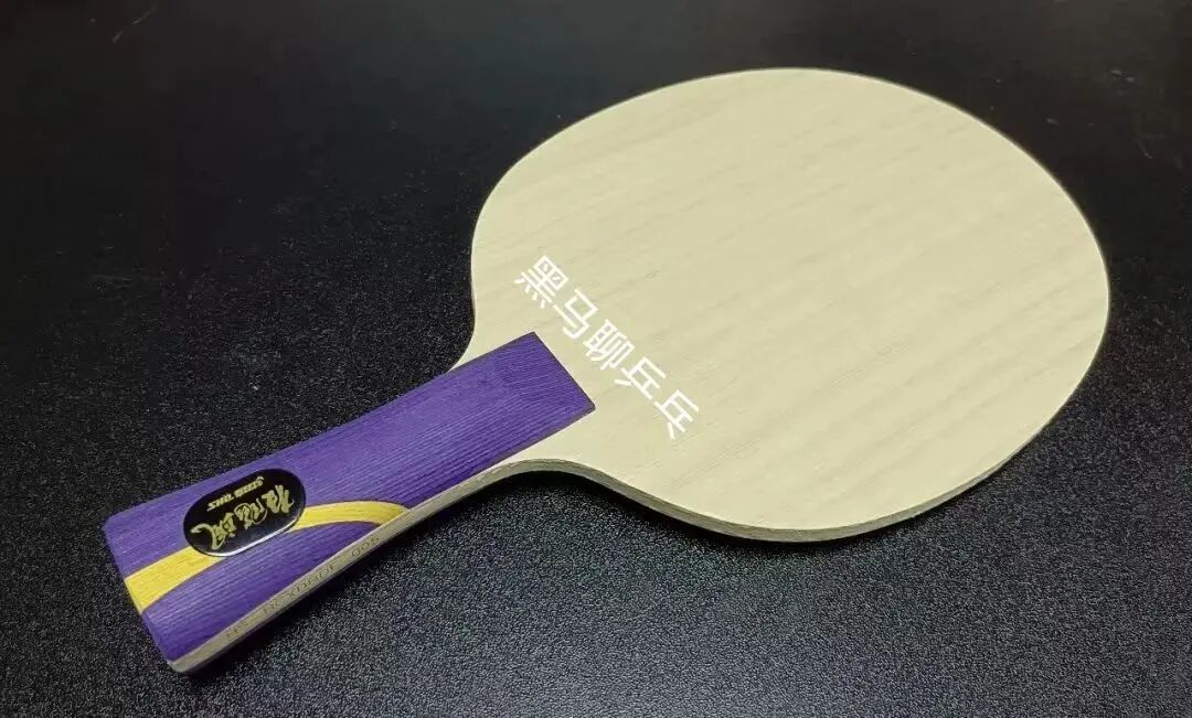 Sun Yingsha equipment S968 blade with Hurricane and Hurricane 8-20 rubbers setup