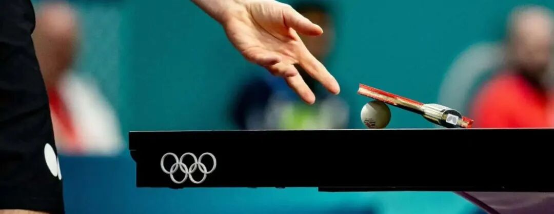 Ovtcharov competing with his ALC handle blade likely a special-order Viscaria structure