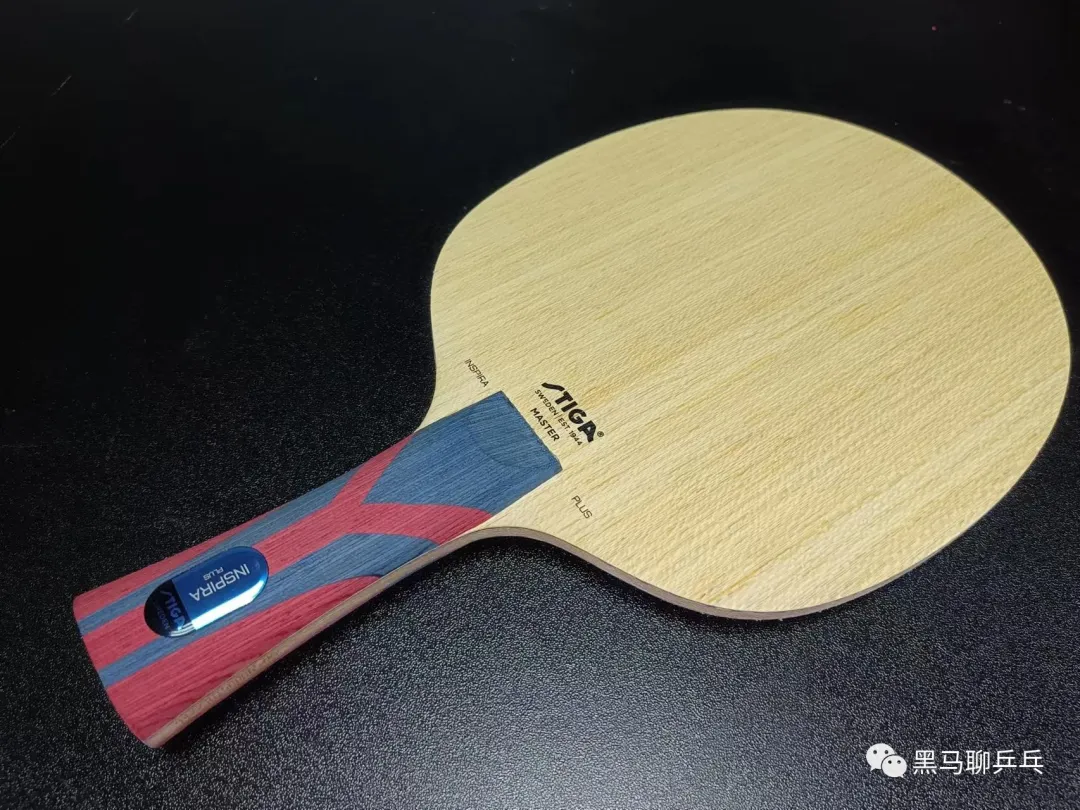 Ackula's Inspiration Carbon King blade with DNA rubber and horizontal long pimples