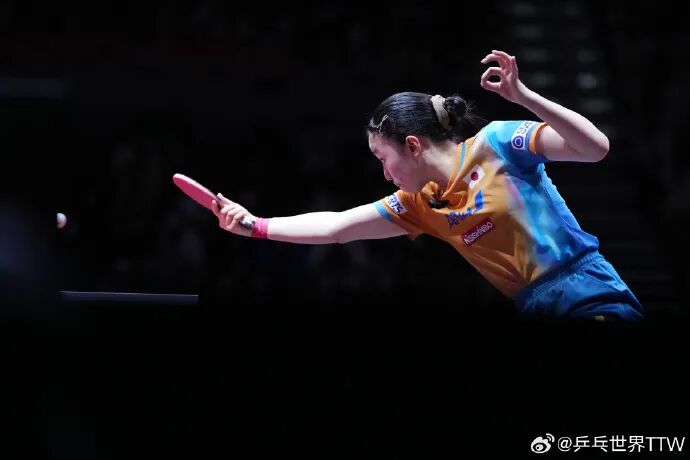 Mima Ito in match play attacking at a WTT event