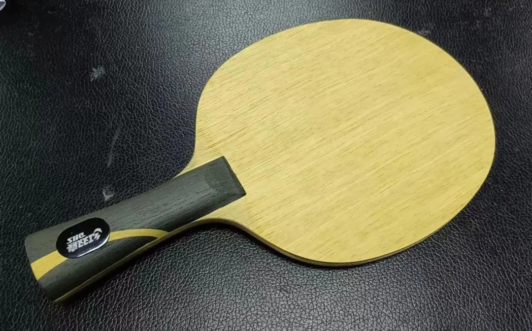 DHS Special 506 7-ply all-wood blade used by Ma Long during his 56-game win streak