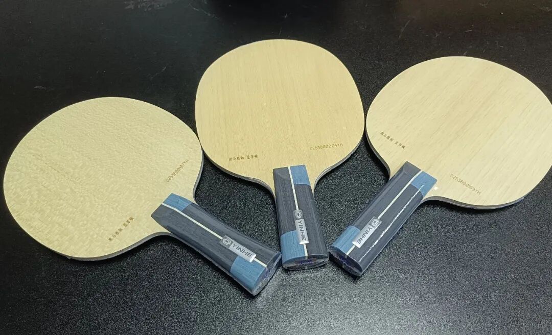 Table tennis blade used to demonstrate the hook serve