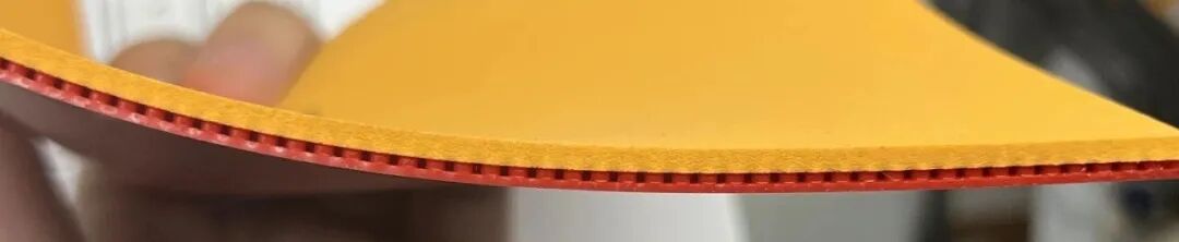 Stiga Helix Platinum rubber sponge cross-section showing thick sponge and thin topsheet