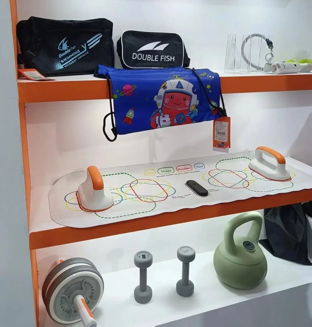 Double Fish additional small equipment and accessories on display