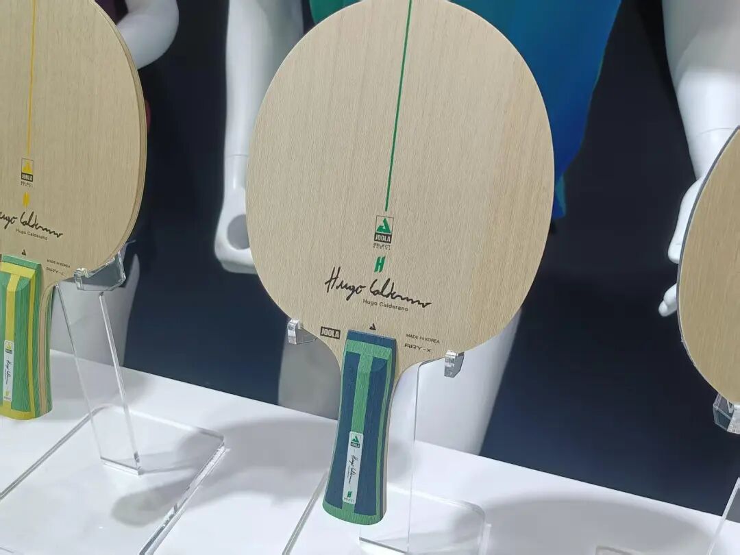 JOOLA Hugo ARY-X outer aramid carbon blade with koto face at expo booth