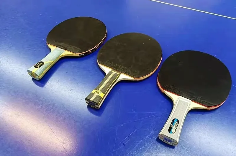 DHS W968 blade showing why six local amateur players switched from inner carbon blades