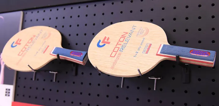 Coton Donic signature blade presented by the manufacturer